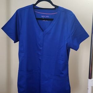 Ladies fitted scrub top